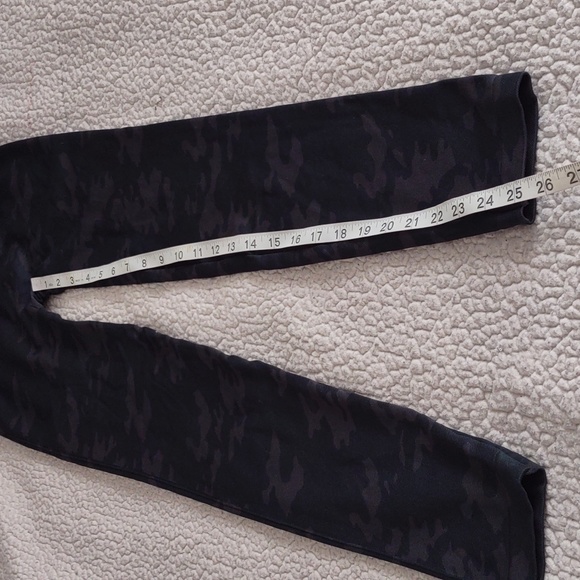 Spanx Size Large Black Gret Knit Stretch Camo Leggings - Picture 7 of 13